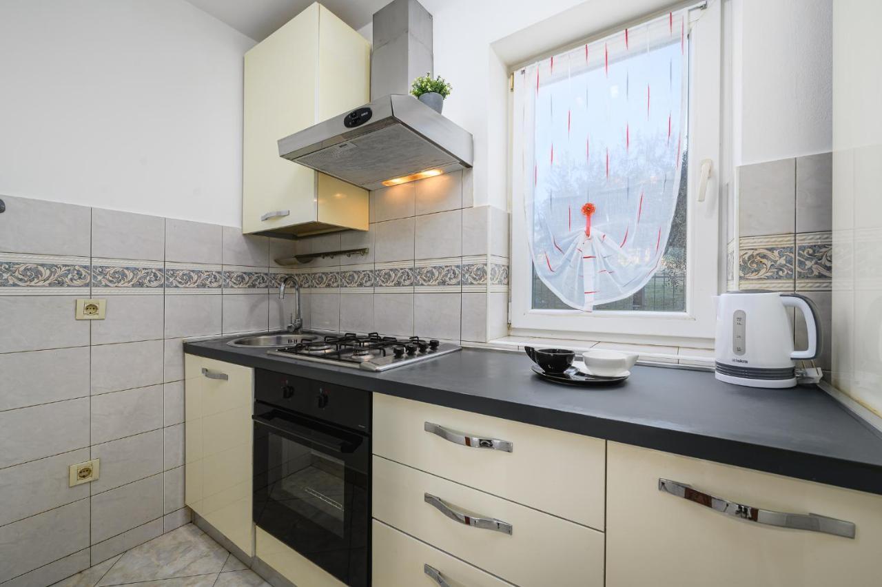 Stancija Amorozo 6 Poreč Extérieur photo