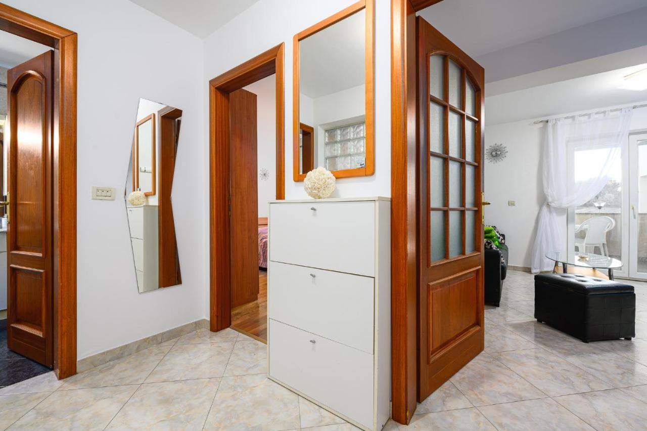 Stancija Amorozo 6 Poreč Extérieur photo
